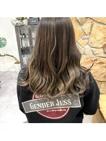 レヴォ(LeVO) ミルクティーベージュバレイヤージュ