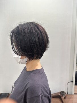 ノーマン(norman) 大人ナチュラル  レイヤーショートボブ