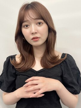 フォンズ(FONS) 顔まわりカット韓国ヘア*薄め前髪透けバング艶髪ピンクベージュ