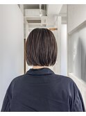 切りっぱなしミニボブ
