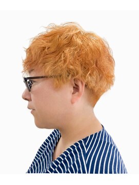 黄ぐまくん美容室 ランダム　ツイスト　スパイラルパーマ