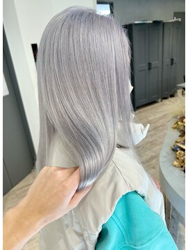 アンドソー 池袋(&so.) ハイトーンカラー/ホワイトブロンド／レイヤーカット/池袋