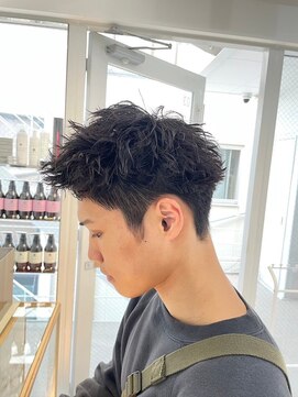 ヘアサロン ガリカ 表参道(hair salon Gallica) アップバングにハードパーマの束感メンズショート