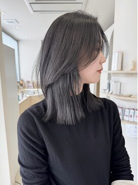 エメ 小山(Aimer) 前髪なし/小顔くびれミディアムカット/セミロング