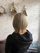 アカイトビラ ヘアケアサロン(AKAI TOBIRA Hair Care Salon)&nbsp;グレージュヘア