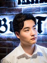 ブロートーキョー 神田2nd(Bro Tokyo) ナチュラルセンターパートスタイル