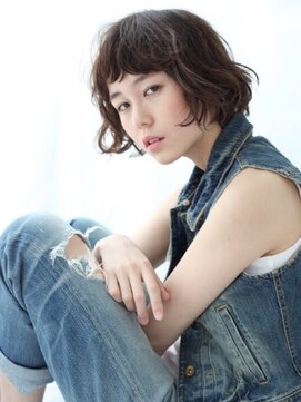 シーズ 栄(sea's) 無造作なニュアンスカールのカジュアルボブ