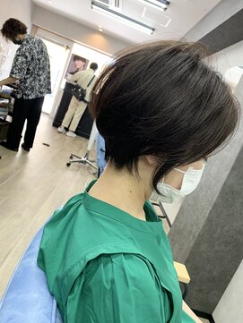 ピックアップ(ｐｉｃｋ ｕｐ) 丸みショート　似合わせカット　大人ガーリー