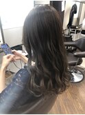 グリーンアッシュカラー