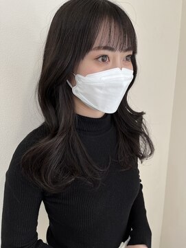 シェノン 西梅田(CHAINON) グレーベージュ/レイヤーロング/黒髪/前髪パーマ