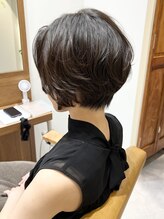 スナッグ(Snug.) 【Snug.】30代40代50代◎絶壁解消ふんわりくびれショート