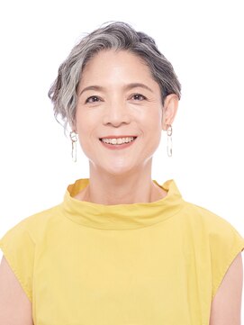 ハッピーワークス(Happy Works) 60代・70代の方に◎グレイヘアショート