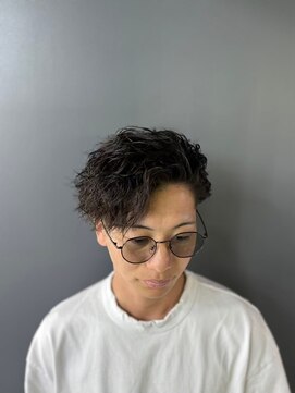 ダンヒルバーバー(dunhill BARBER) ツイストパーマ<理容室>[メンズ/シェービング/床屋/銀座]