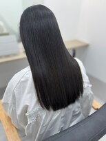 キキ(kiki)&nbsp;くびれヘア_ヘルシースタイルふんわりカール_kiki0057