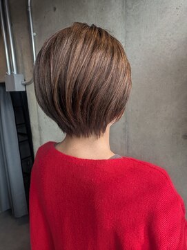 コティ(Kotii) 【骨格矯正カット】　大人女性おすすめ丸みショートボブ♪