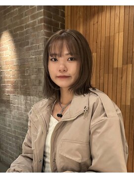 ロロネー(Lolonois) モカベージュ♪