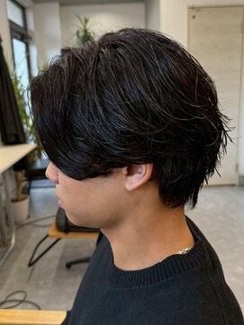 フゥ 宇都宮(FeU) 宇都宮メンズニュアンスパーマフェザーパーマセンターパート眉毛