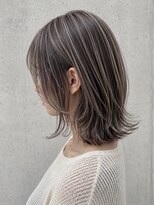 ゴットイズム(GOTTO ISM)&nbsp;岡崎　ハイライト　外はね　ローレイヤー　顔まわり　大人女子