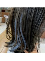 クオリス 赤塚店(QUALIS) 20代30代/インナーカラー/ブリーチカラー/ブルーカラー/ウルフ