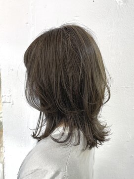 リッカ(RICCA) 【ミディアムウルフ】柔らかオリーブベージュ♪