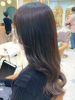 ロンドプランタン 恵比寿(Lond Printemps) 韓国風巻き髪重ためロングの似合わせカット　アースカラー