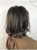 ハイライト×カーキベージュ