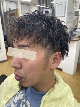 カットクラブ 髪切虫(CUT CLUB 髪切虫) ツイストスパイラルパーマ