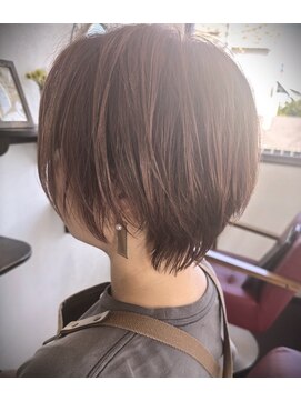 アグー(AgU-) ショートヘア