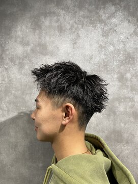 スピン 本八幡(SPIN) スペインカール/スパイキーショート/ブルーブラック/本八幡