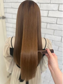 クララ タカマツ(CLALA Takamatsu)の写真/【CLALA髪質改善】繰り返しのカラーやパーマで傷んだ髪も芯から補修！髪質改善TRでダメージ毛も艶々に♪