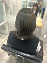 ネウィ 赤羽(newi)&nbsp;ダーク　カーキカラー