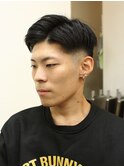 スキンフェード×サイドパート