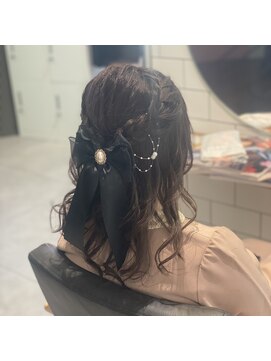 ミエルヘアーエスト 新宿店(mielhair est) 三つあみハーフアップ