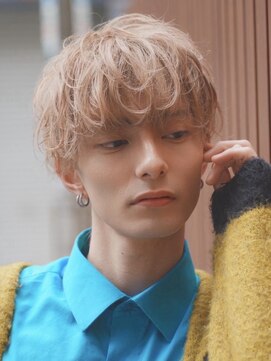 オーシャントーキョーウエスト 心斎橋 (OCEAN TOKYO WEST) メンズヘア束間マッシュミルクティーベージュ