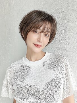 トウロウ 川口店(TOU/ROU) 大人ショートレイヤー白髪ぼかし脱白髪染め 30代40代50代60代