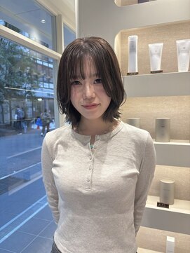 エレノア 京橋(Eleanor) レイヤーボブ