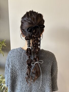 ニア(nir.) #ハイライト #パーティヘアアレンジ #編みおろし
