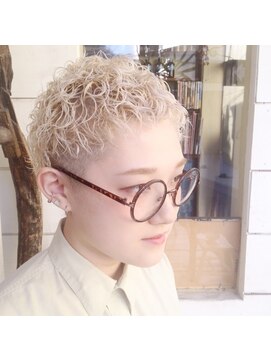 ヨッカ(YOCCA) ホワイトブリーチ+パーマ2