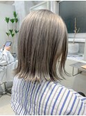 オリーブベージュ、オリーブグレー、透け感カラー、アッシュ
