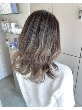 エイト 沖縄豊崎店(EIGHT toyosaki) 【EIGHT 豊崎】お客様スタイル_ナチュラルバレイヤージュ