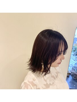 ティアム(Tiam) 韓国風切りっぱなしボブ