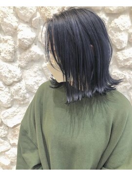 モアナ バイ ヘッドライト大宮店(Moana by HEADLIGHT) Moana【大宮】#ネイビーカラー#ミディアムボブ#外ハネ