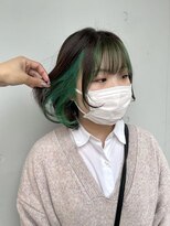 カリーナコークス 原宿 渋谷(Carina COKETH)&nbsp;グリーン/ウルフカット/インナーカラー/ダブルカラー/レイヤー