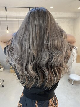 プルメリアドット(Plumeria.) ホワイトベージュ