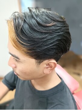 髪部リアン(髪部 lien) センターパート・ツーブロック