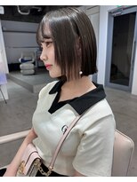 シアー(siar)&nbsp;ストレートボブ　切りっぱなしボブ