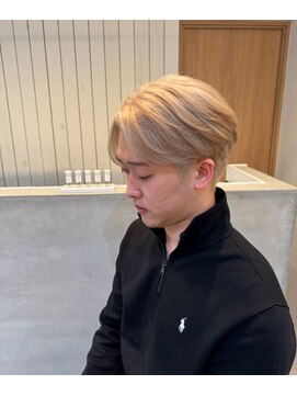 メンズバイココテラス 豊中(men's by cocoterace) メンズカット/ブリーチ/ホワイトベージュ/センターパート