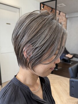 ハーツ(Heart's) 白髪ぼかし脱白髪染め似合わせショート40代50代60代♪