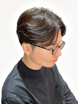 レセ 新松戸駅前店(Laissez) センターパートフェザーパーマ/メンズパーマ[松戸駅/新松戸駅]