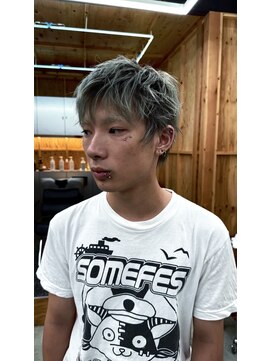 リリック(LYLICK) スパイキーショート